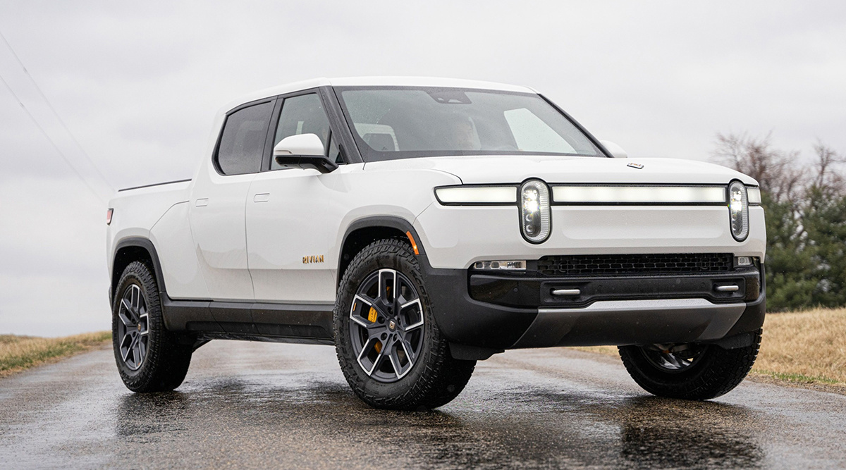 为扩大市场规模，Rivian CEO 称其计划推出更多商用电动车