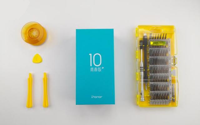 荣耀10青春版怎么拆机（荣耀10青春版拆机）